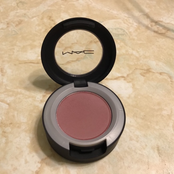 🤩WOW🔥 4  🎉NWOT swatched only Mac Eyeshadow - Picture 3 of 5